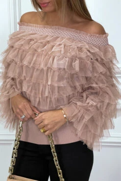 Haut Rose Bi Matière à Volants Froufrou Et Col Bardot