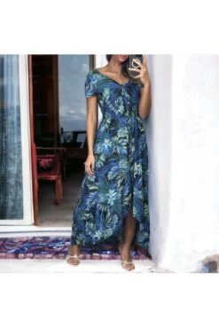 Longue Robe Motif Feuille Royal Et Noir Avec Fronce à La Taille