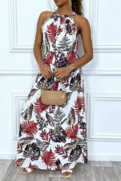 Robe Blanche Fluide Col Ras-du-cou / Nageur à Motifs Feuilles Et Ceinture à La Taille