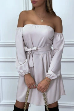 Robe Bustier Beige Avec Manches à Part Et Ceinture