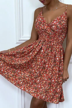Robe Courte Fleurie Rouge, Avec Bretelles