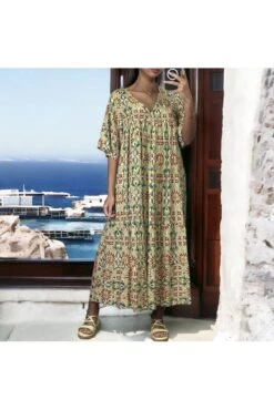 Robe Longue Over Size Pistache Et Doré à Motif Fleuris