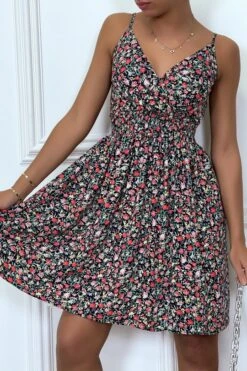 Robe Noire Froncée à La Taille Motif Fleurs