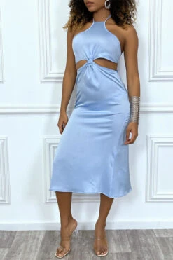Robe Satinée Turquoise Côtes Dénudées