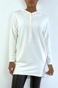 Robe Sweatshirt Blanche Légère à Capuche Et Manches Longues