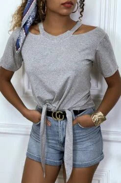 T-shirt Gris épaules Dénudé Avec Noeud à L'avant