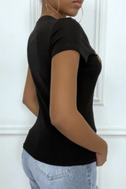 Tee-shirt Noir Avec écriture Dorée